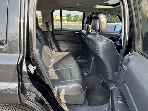 Used 2015 Jeep Patriot High Altitude FWD image 15