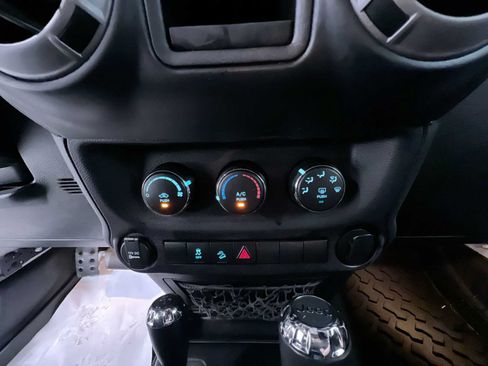 Used 2016 Jeep Wrangler Unlimited Sport w/ Connectivity Group AWD/4WD image 24