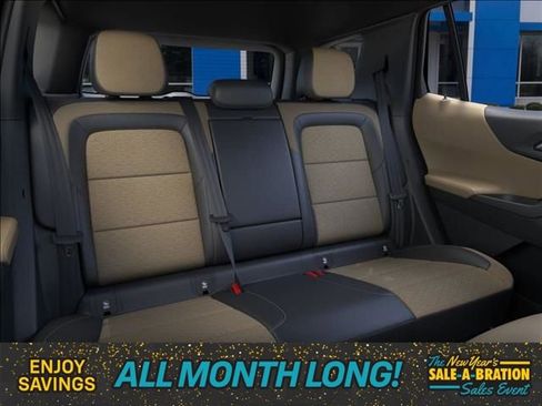 New 2026 Chevrolet Equinox ACTIV image 17