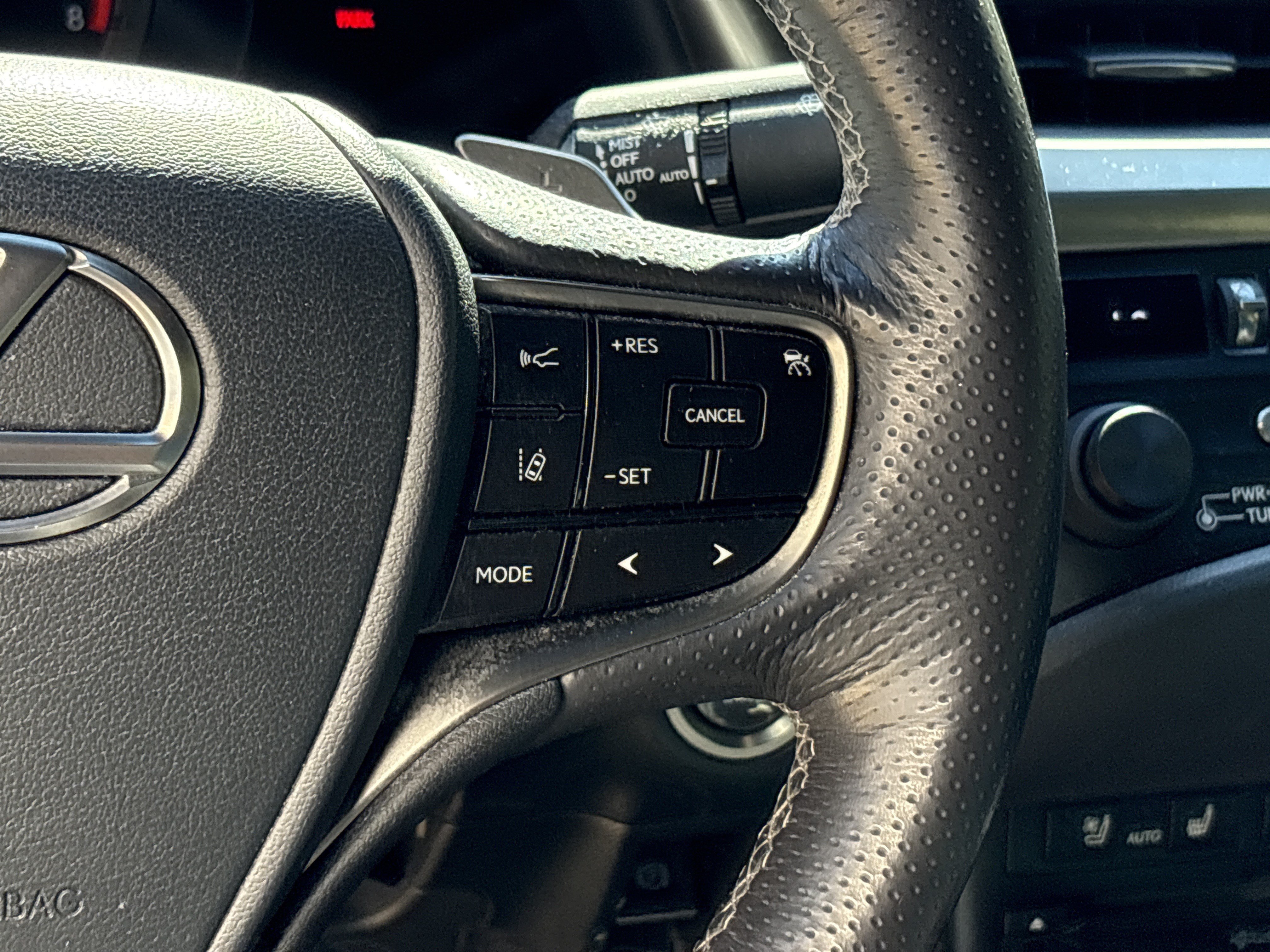 Used 2020 Lexus ES 350 F Sport w/ Accessory Package FWD image 14