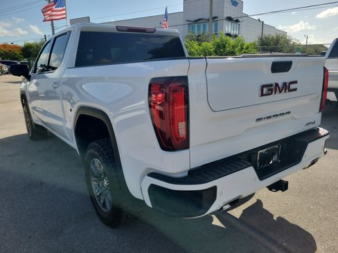 Used 2025 GMC Sierra 1500 AT4 AWD/4WD image 7