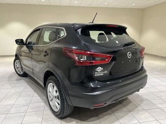 Used 2021 Nissan Rogue Sport S FWD video 3