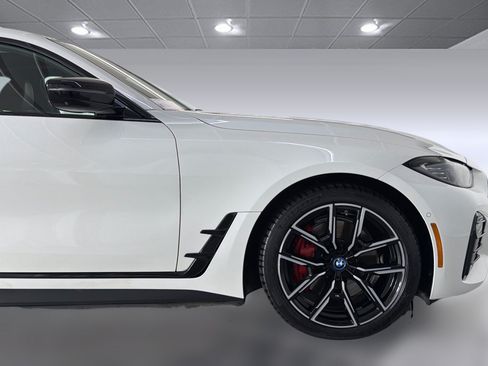 Used 2023 BMW i4 eDrive40 w/ M Sport Package RWD image 34