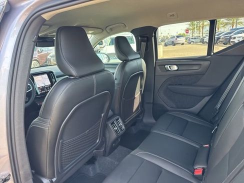 New 2026 Volvo XC40 B5 Core image 18