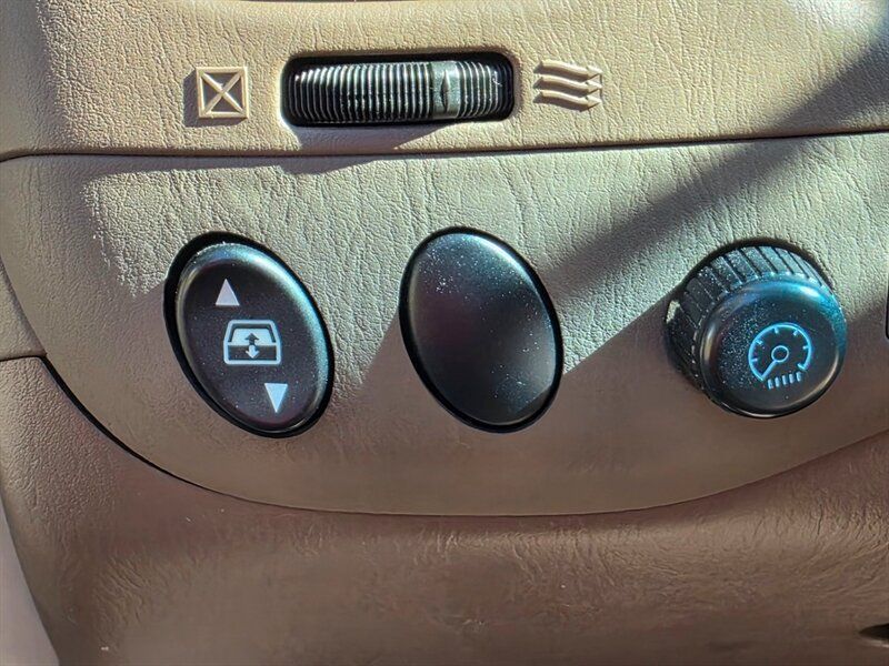 Used 2002 Toyota Sequoia Limited AWD/4WD image 45