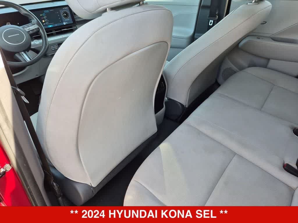 Used 2024 Hyundai Kona SEL AWD/4WD image 17