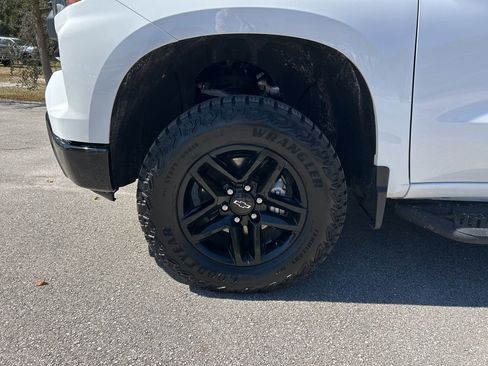 Used 2024 Chevrolet Silverado 1500 Custom Trail Boss image 44