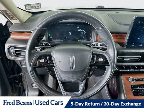 Used 2020 Lincoln Aviator Reserve w/ Equipment Group 201A image 13