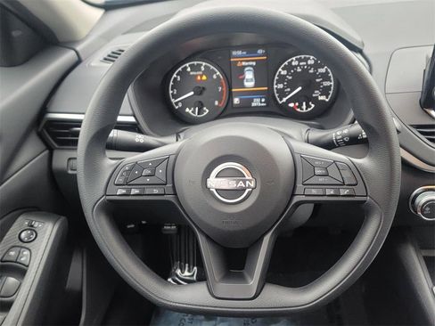 Certified 2024 Nissan Altima 2.5 S image 15