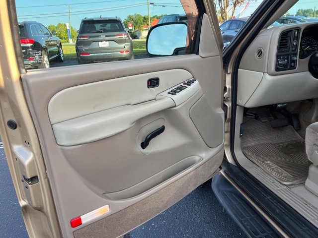 Used 2001 GMC Yukon SLE RWD image 5