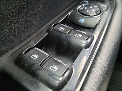 Used 2018 Ford Edge SEL w/ Equipment Group 201A FWD image 27