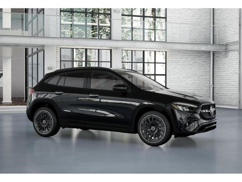 New 2026 Mercedes-Benz GLA 250 image 13