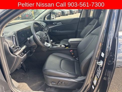 Used 2025 Kia Sportage EX w/ Premium Package AWD/4WD image 10