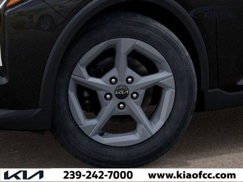 New 2025 Kia K4 LXS image 9