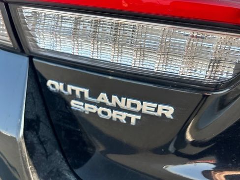 Used 2023 Mitsubishi Outlander Sport AWD image 9