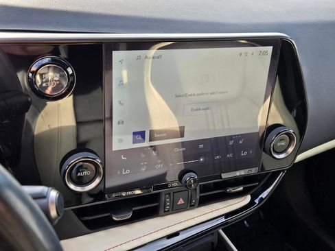 Used 2024 Lexus NX 350h AWD image 18