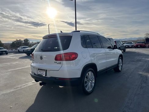 Used 2013 Volkswagen Tiguan SE image 8