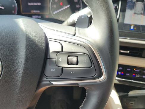 Used 2023 Buick Envision Avenir FWD image 21