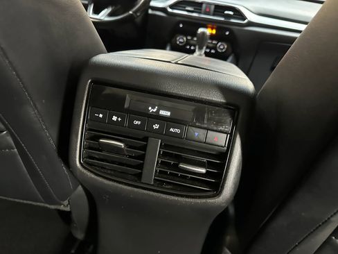 Used 2018 MAZDA CX-9 Touring w/ Touring Premium Package AWD/4WD image 30