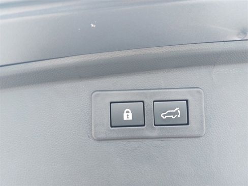 Used 2025 Subaru Outback Limited image 34