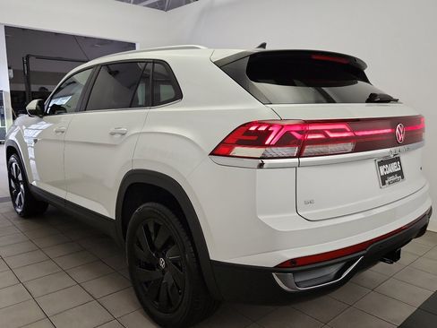 New 2026 Volkswagen Atlas Cross Sport SE AWD/4WD image 5