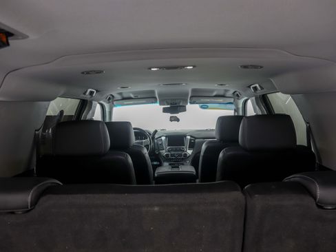 Used 2018 Chevrolet Suburban 3500 LT AWD/4WD image 14