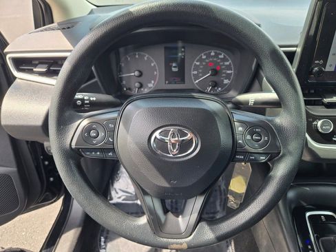 Used 2024 Toyota Corolla LE FWD image 30