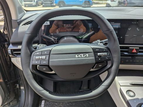 New 2026 Kia Sportage EX image 30