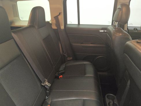 Used 2016 Jeep Patriot Sport w/ Power Value Group FWD image 19