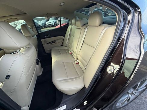 Used 2015 Acura TLX V6 w/ Technology Package image 12