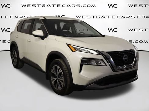 Used 2023 Nissan Rogue SV FWD image 40