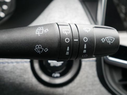 Used 2024 Jeep Compass Latitude image 26