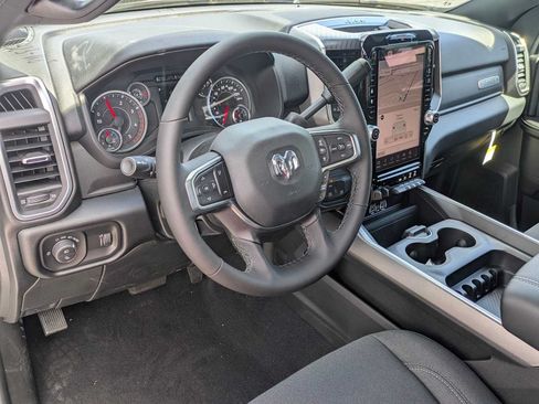 New 2026 RAM 2500 Big Horn AWD/4WD image 15