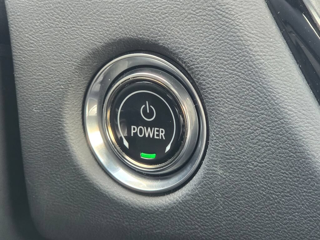 Used 2024 Cadillac Lyriq Sport AWD/4WD image 40