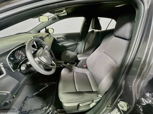 Certified 2024 Toyota Corolla SE FWD image 17