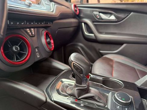Used 2021 Chevrolet Blazer RS w/ Enhanced Convenience Package FWD image 32