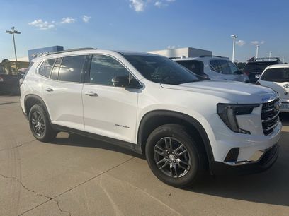 Used 2025 GMC Acadia Elevation