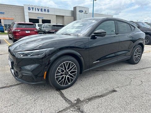 New 2025 Ford Mustang Mach-E Premium image 9