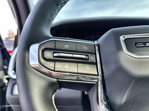 New 2026 GMC Acadia Denali w/ Super Cruise Package image 31