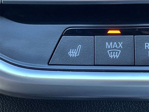 Used 2019 BMW X5 xDrive40i w/ M Sport Package image 28