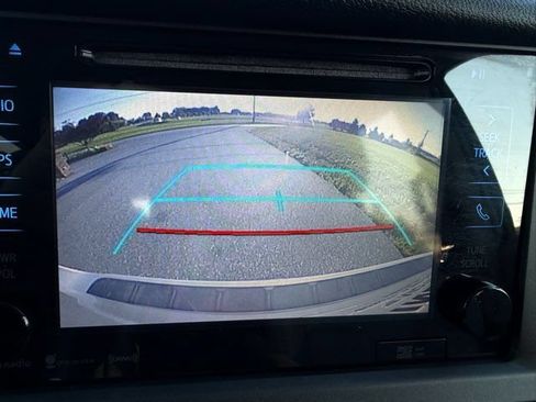 Used 2016 Toyota Sienna XLE Premium AWD/4WD image 16