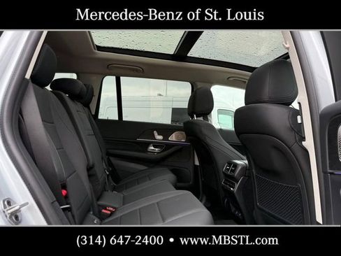 New 2026 Mercedes-Benz GLS 450 4MATIC image 5