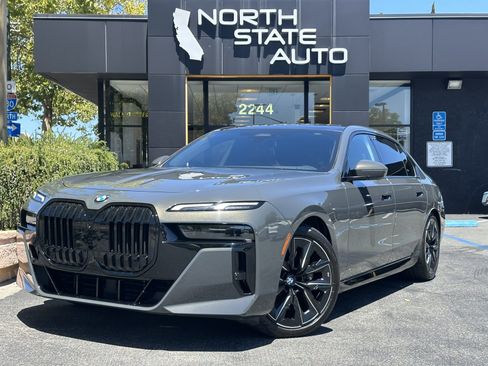 Used 2023 BMW 740i w/ Parking Assistance Package RWD image 1