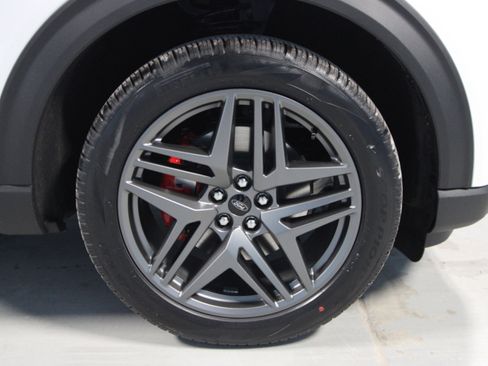 New 2026 Ford Explorer ST-Line w/ ST-Line Street Pack image 30