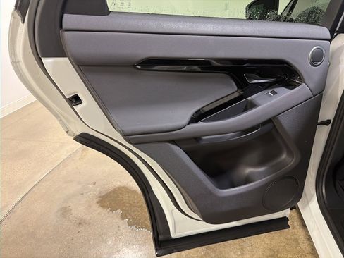 Used 2024 Land Rover Range Rover Evoque S image 20