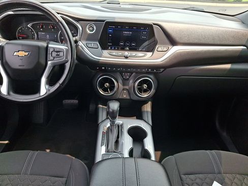 Used 2020 Chevrolet Blazer LT AWD/4WD image 16