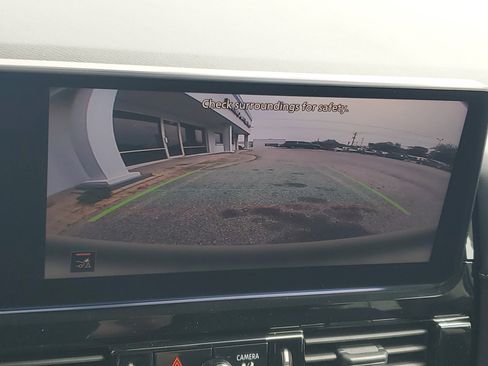 New 2026 Nissan Pathfinder SV image 9