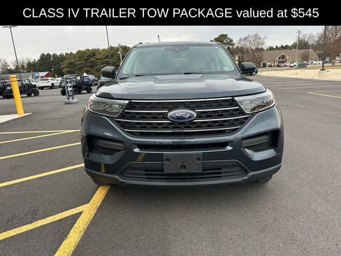 Used 2022 Ford Explorer XLT w/ Class IV Trailer Tow Package image 2