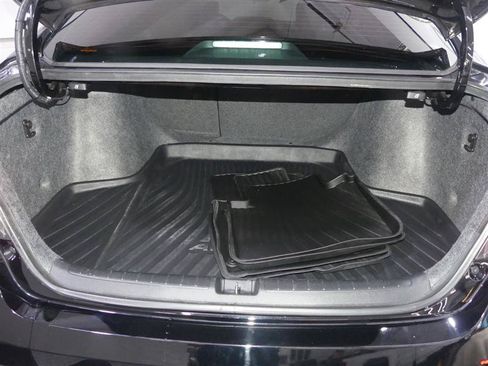 Used 2022 Honda Accord Sport image 9