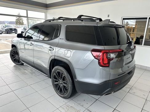 Used 2022 GMC Acadia SLE w/ GMC Pro Grade Package image 6